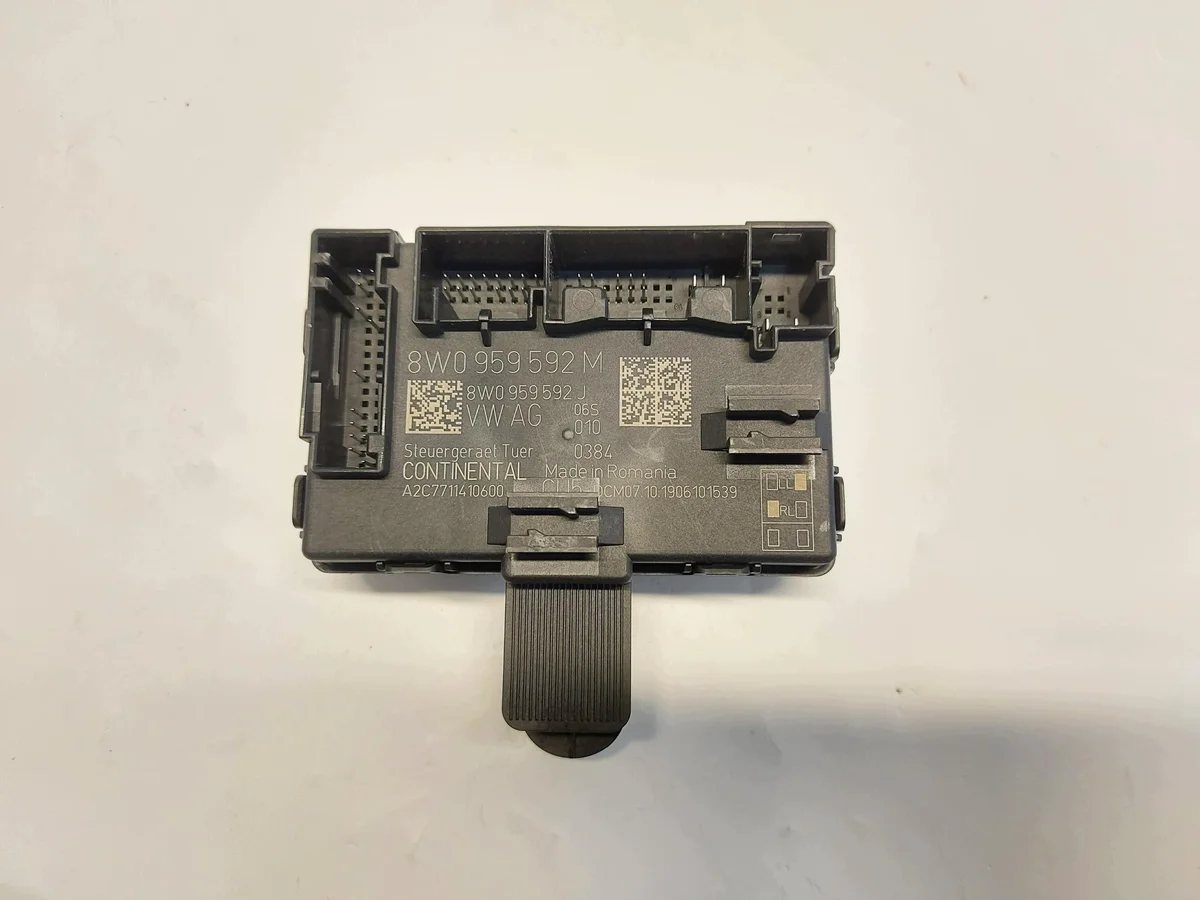 Audi A4 B9 Door Control Module 8W0959592