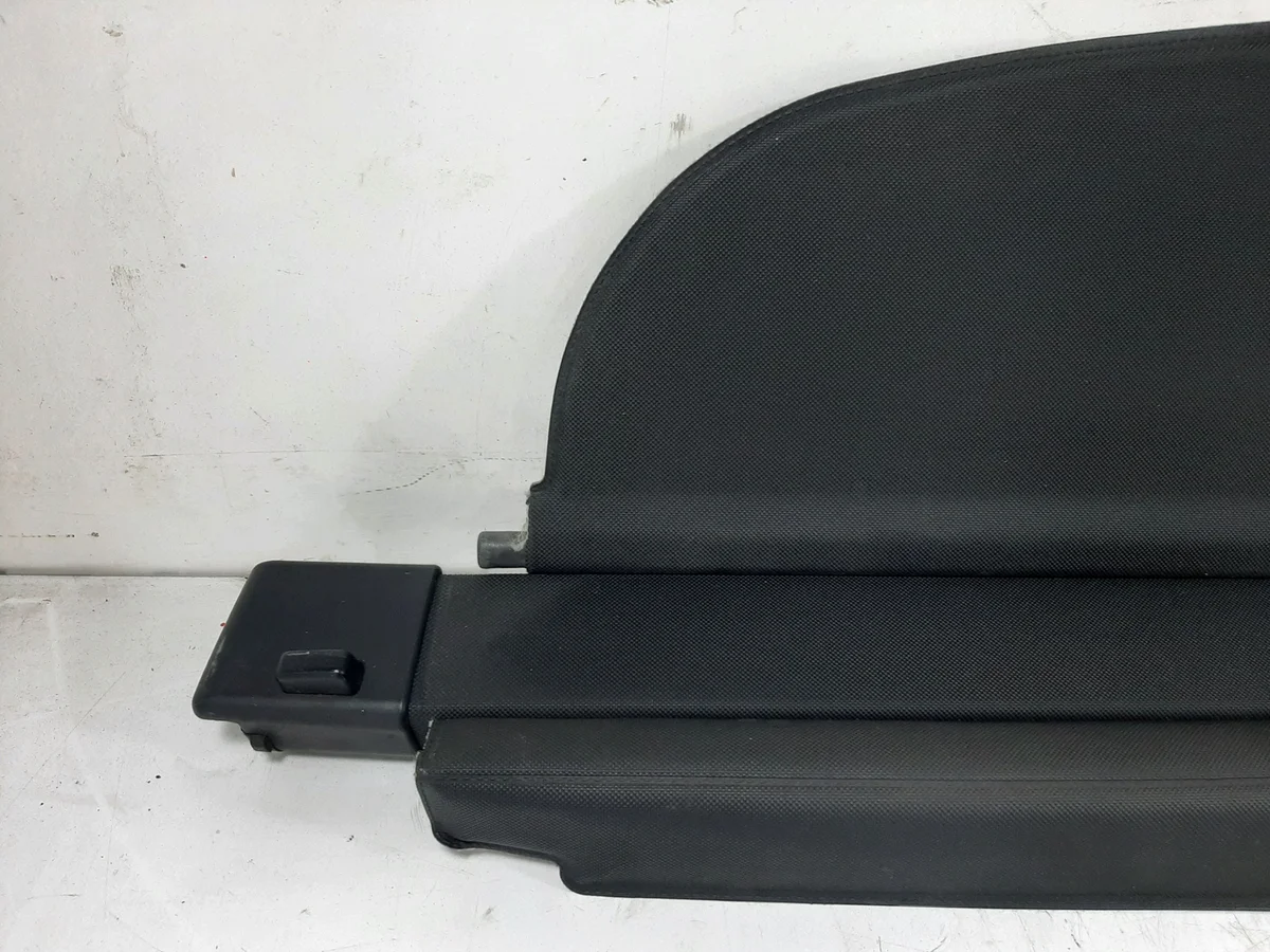 Audi A4 B5 Roleta bagagliaio 8D9863553B