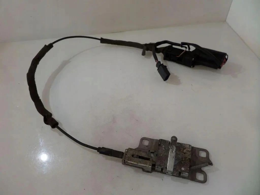 Atuador Elétrico Tampa Audi A8 S8 D3 4E 6N0973805