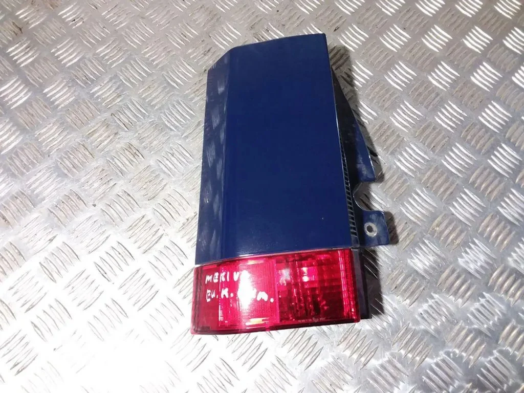 Phare antibrouillard Opel Meriva 2003 93295362 image 2