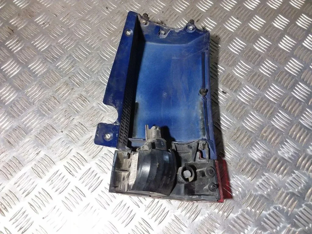 Phare antibrouillard Opel Meriva 2003 93295362 image 3