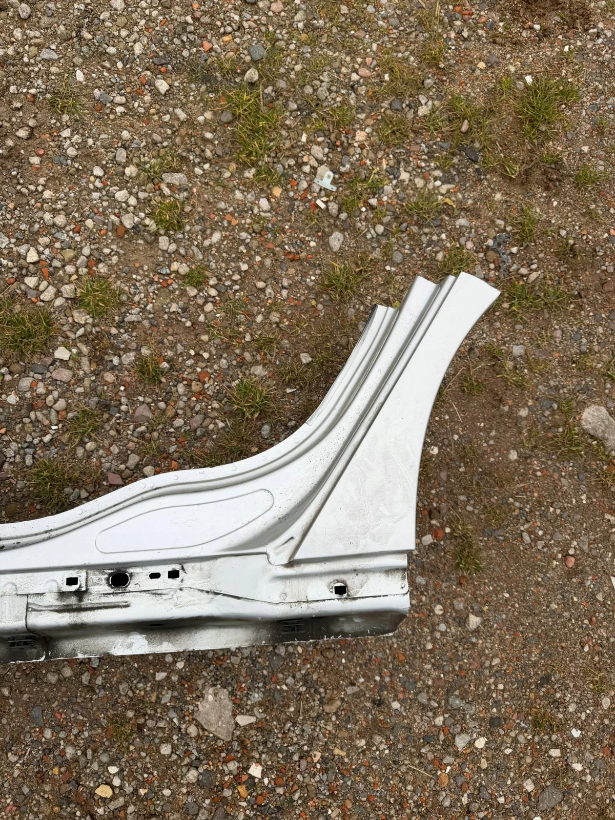 Ford Mondeo MK5 Kombi Drempel Links image 3