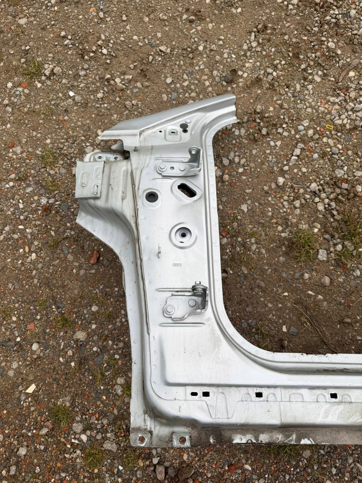 Ford Mondeo MK5 Kombi Drempel Links image 4