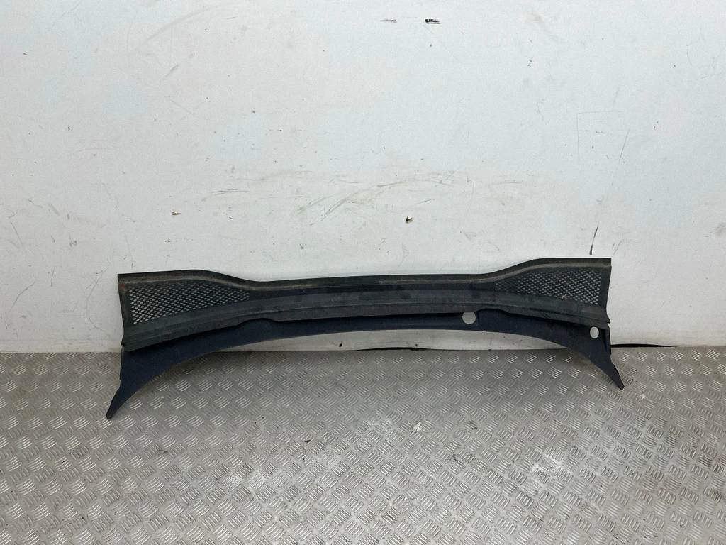 Plástico Limpa Para-brisa Audi Q4 SUV (F4B)