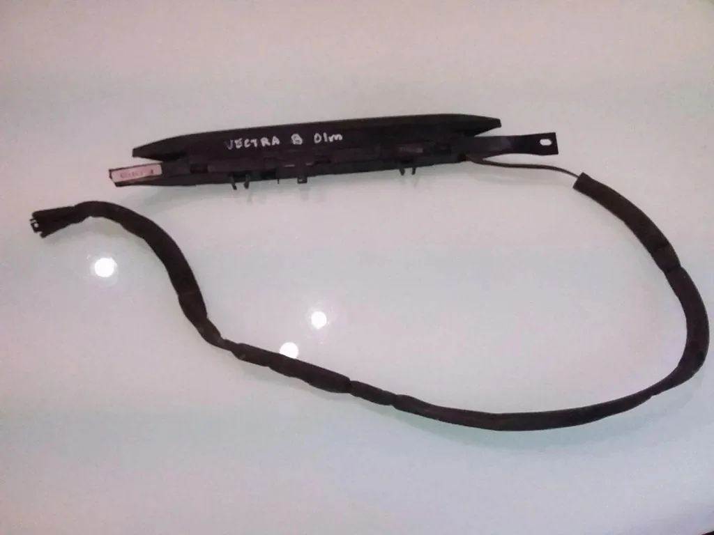 Lampa stop OPEL VECTRA B 90507056