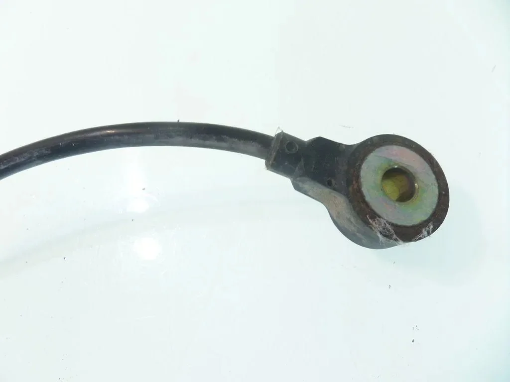 Opel Knock Sensor 90536392 Used image 3