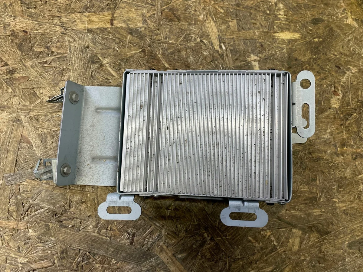 Ford Edge MK2 Convertisseur de Tension E1GT-19G317-BD