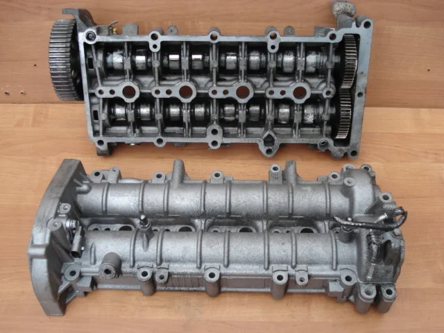 Couvre-culasse Opel Astra H Zafira B 1.9 CDTI