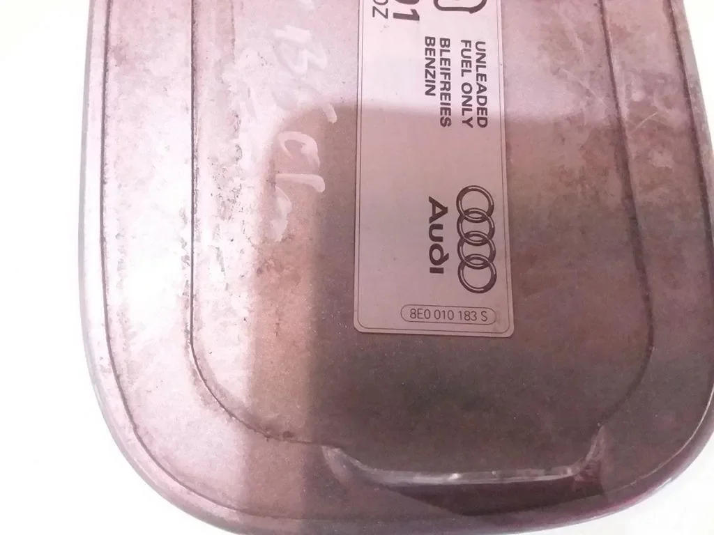 Audi A4 B7 tanklock 8E0010183S image 3