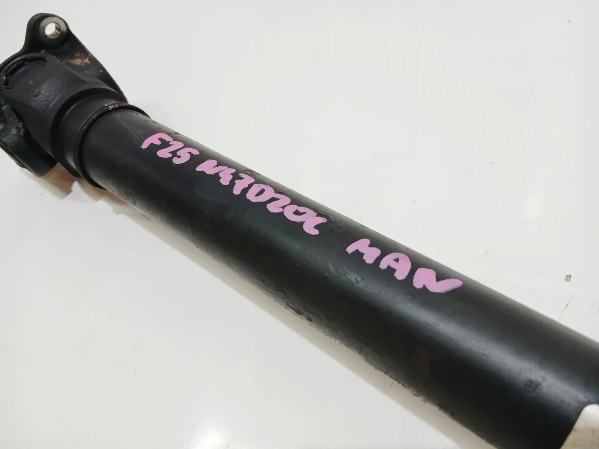 BMW OE 7589985 Drive Shaft - Used image 4