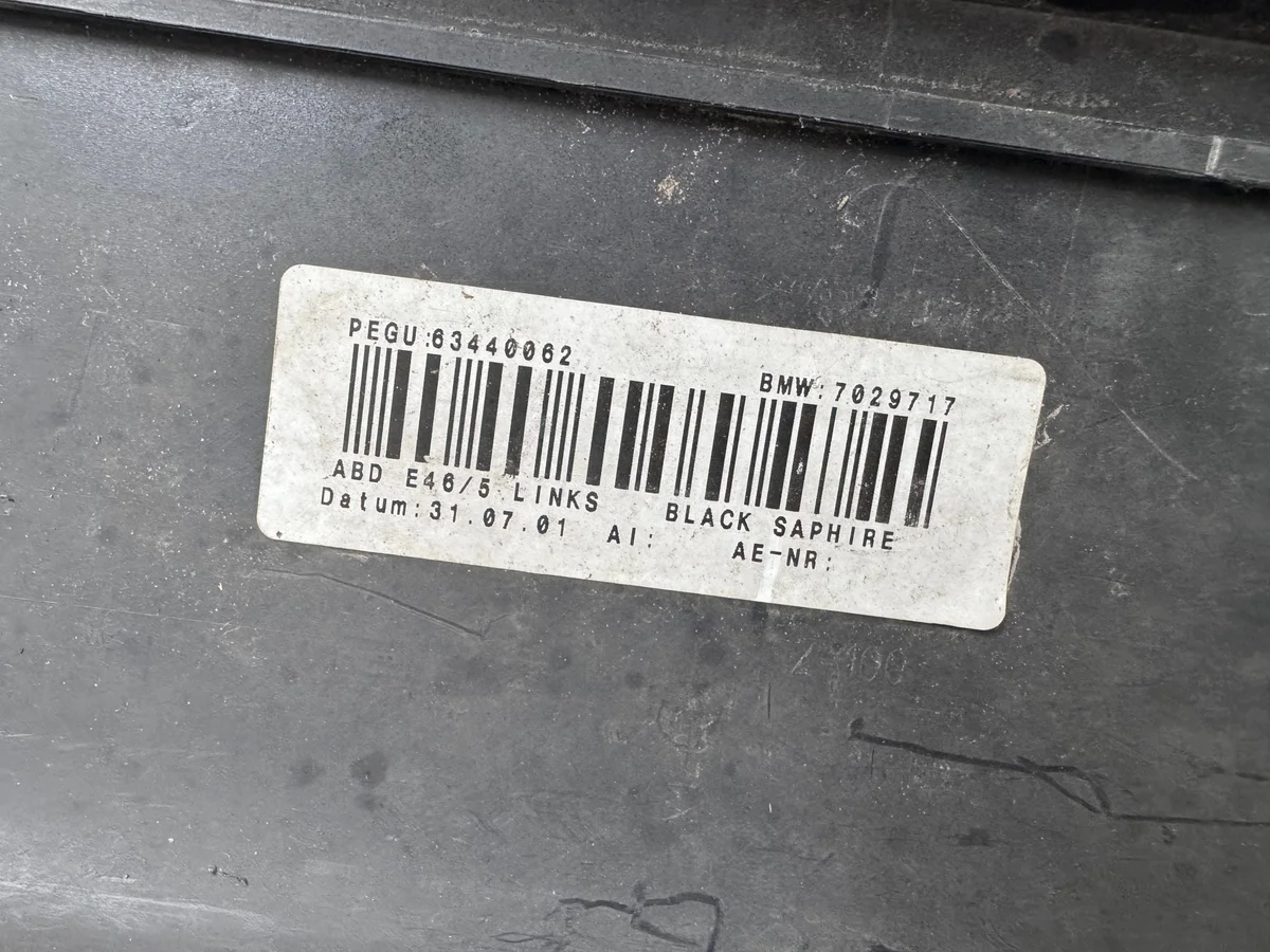 BMW E46 Compact Left Sill Cover Used image 3
