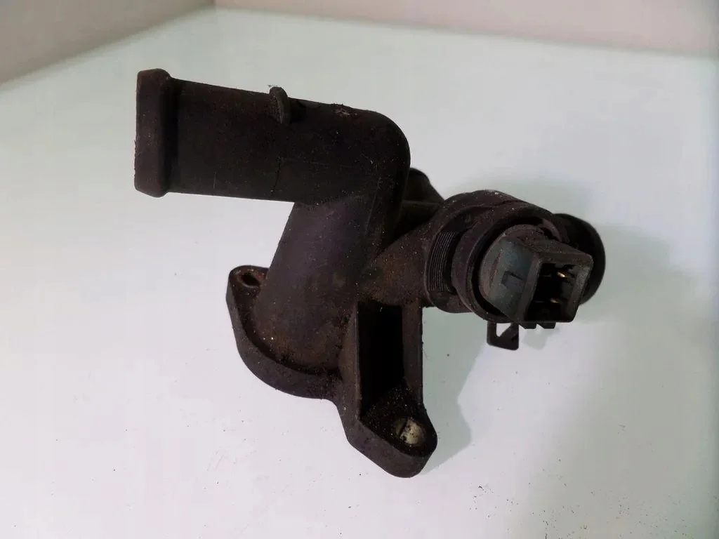 Codo Carcasa Termostato VW Golf 4 1.8 20V