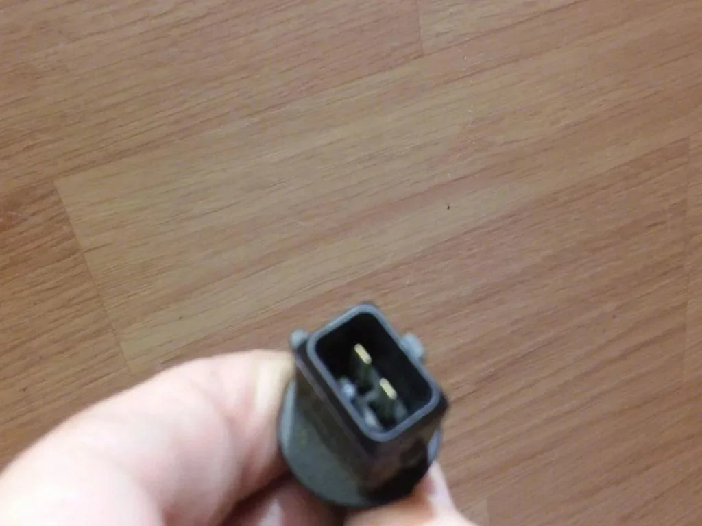 Coolant Temp Sensor Citroen C5 III 2.2L image 3