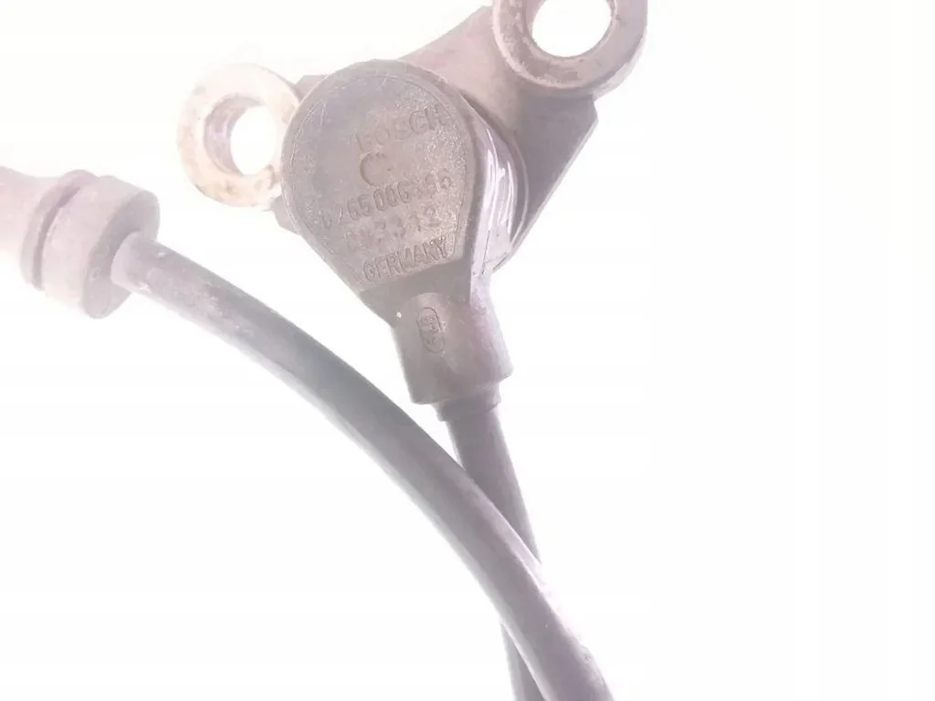 ABS Sensor Rear Volvo S40 V40 0265006366 image 3