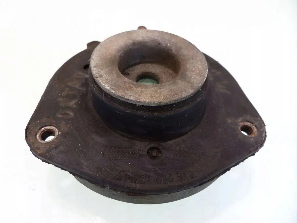 Mocowanie amortyzatora Skoda Octavia II 1K0412331B