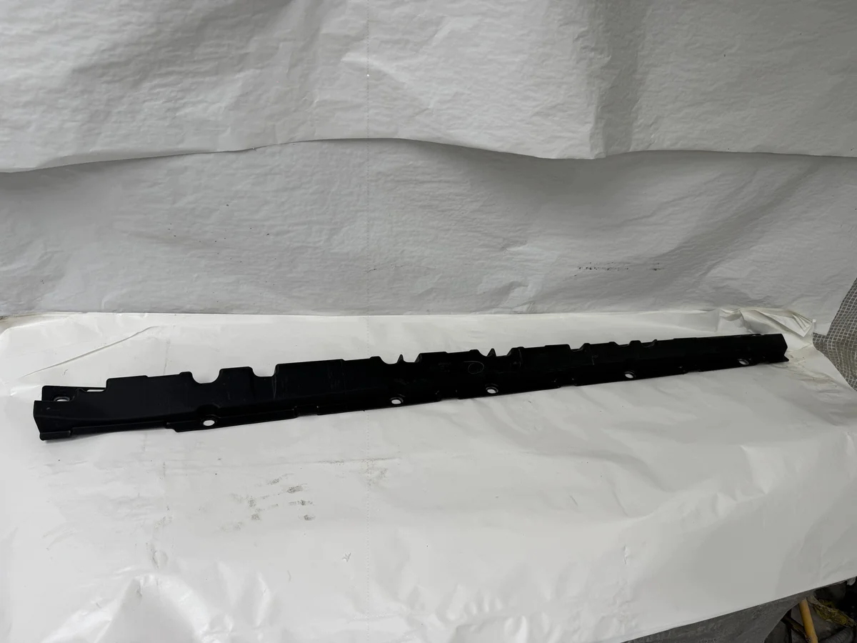 BMW X5 E70 Höger Tröskelpanel Begagnad
