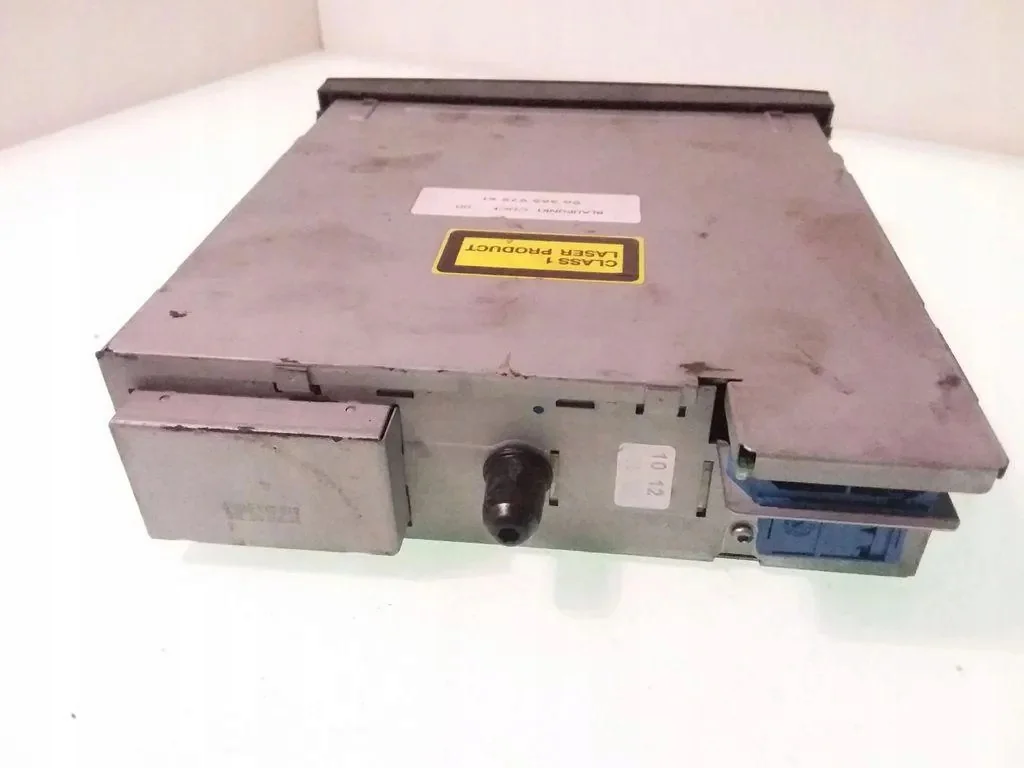 Peugeot 307 2001 CD Changer 96365979xt