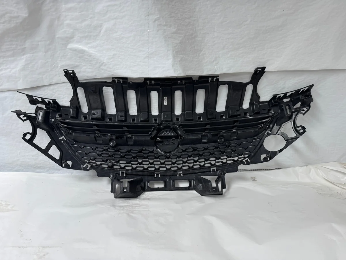 Grill Opel Adam Usato OEM 13355289 image 4