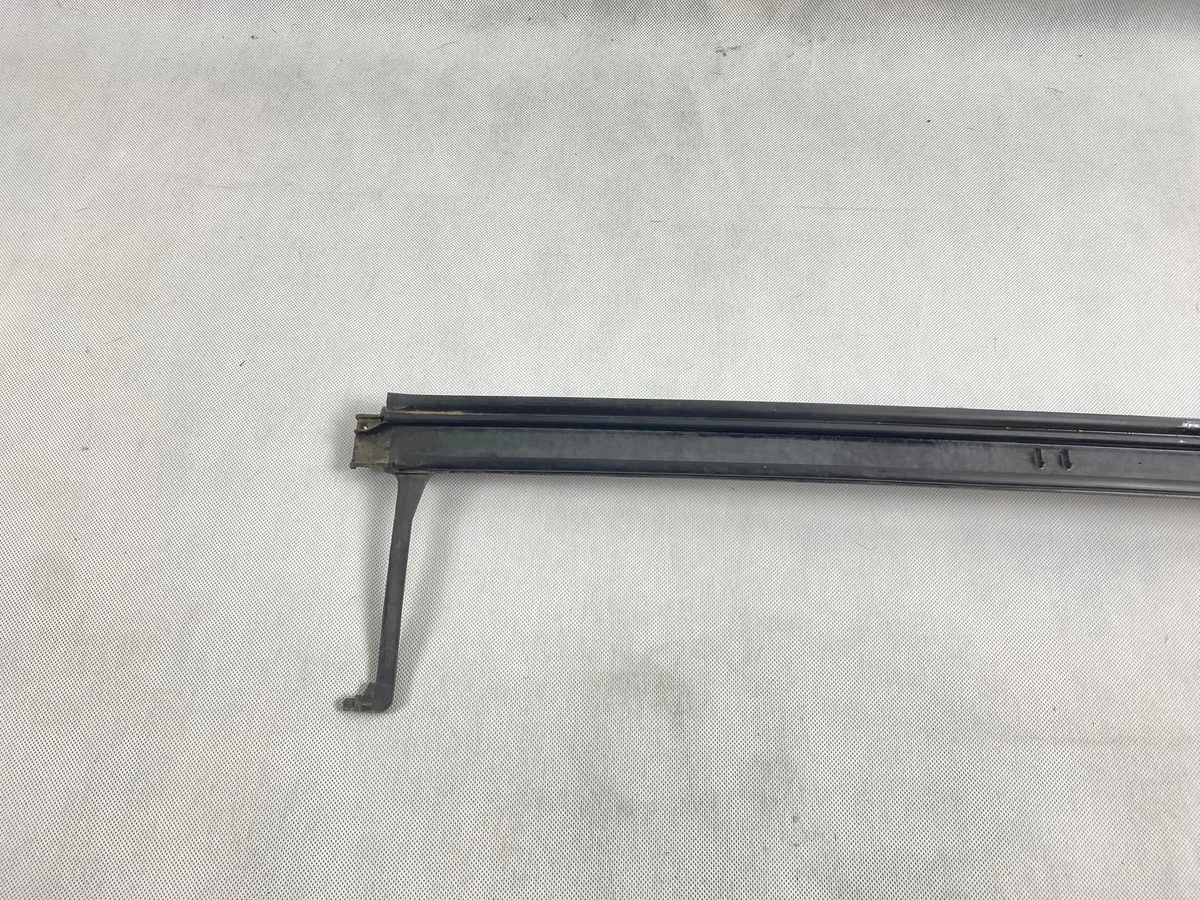 Dachleiste Schiebedach Mercedes W124 gebraucht image 3