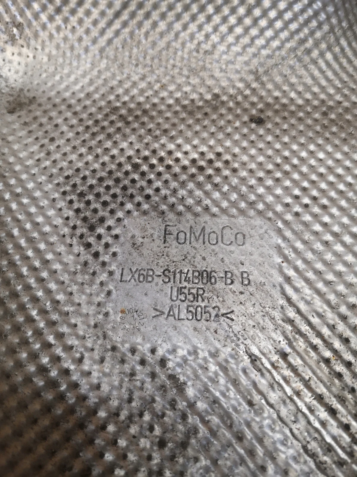 Värmesköld Ford Kuga Mk3 LX6B-S114B06-B image 6