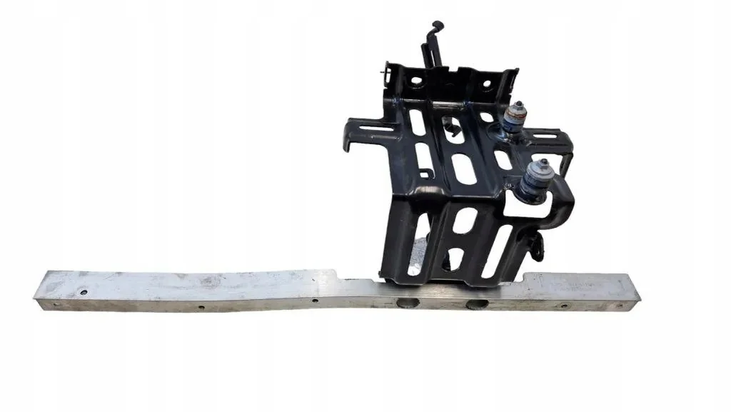 Hållare batteri Tesla Model 3 111859900C image 3