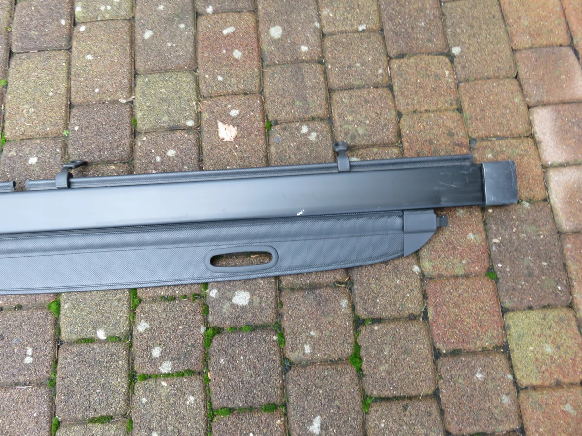 Kia Sportage 2 2004-2010 cache coffre image 3