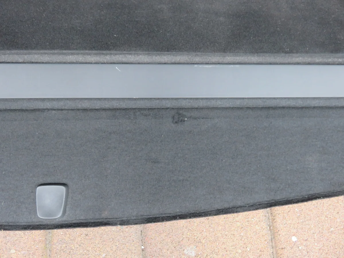 Peugeot 5008 Rollo Kofferraum 1 09-17 image 4