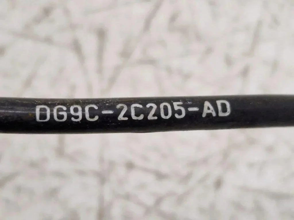 ABS Sensor Ford Fusion II DG9C2C205 Links image 4