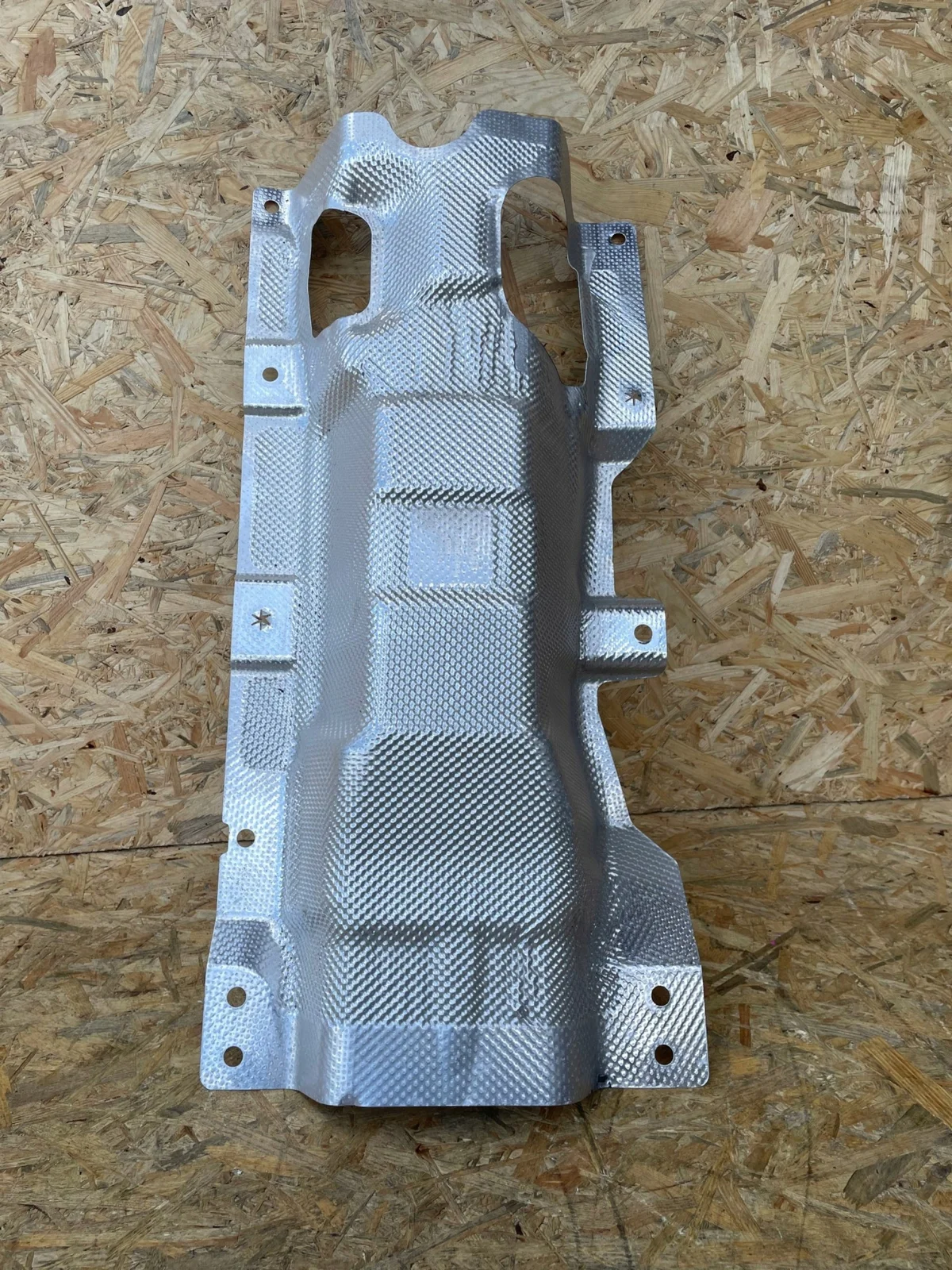 Ford Kuga MK3 Hittebescherming Achter LX6B-S114B04-B image 3