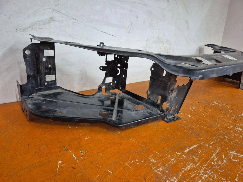 Refuerzo frontal Volvo V70 XC70 II 31416008