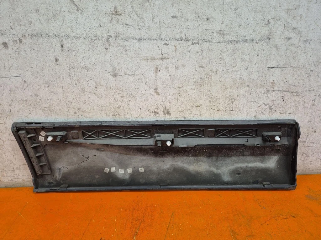 Seat Ateca 16-26 Türleiste hinten links image 4