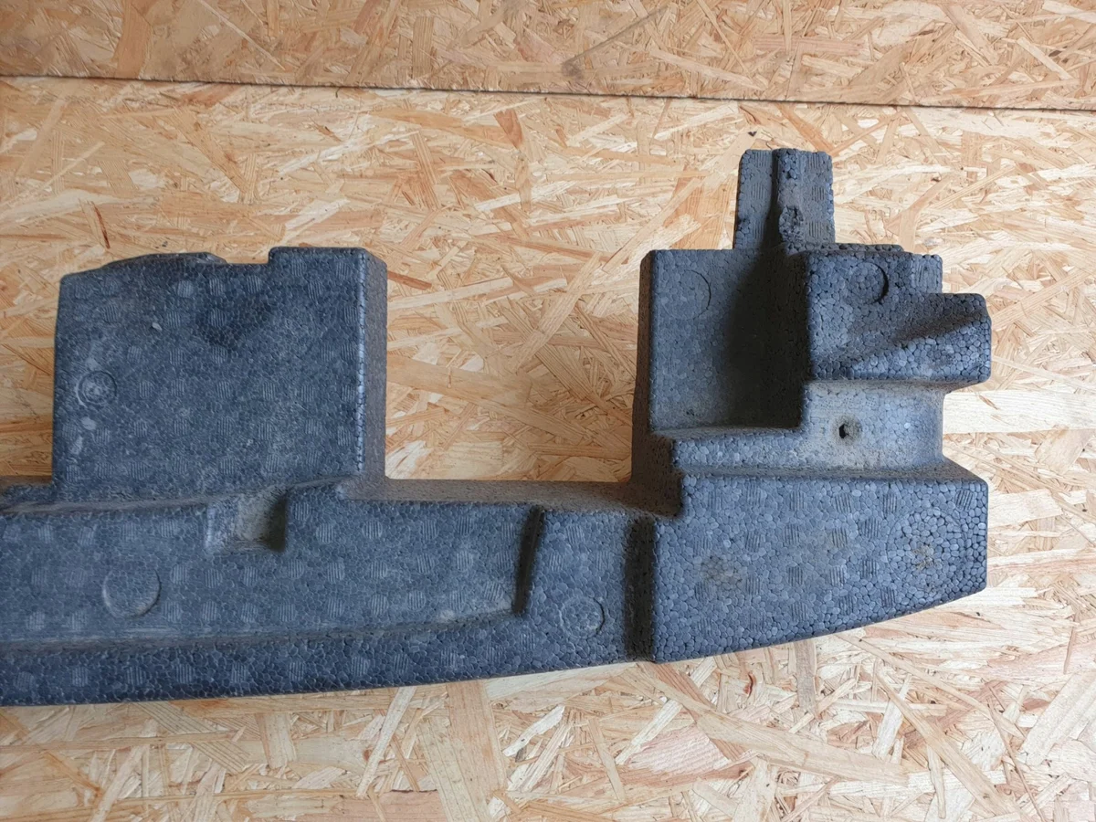 Ford B-Max Bakre Stötfångarabsorbent AV11-17A838-AA