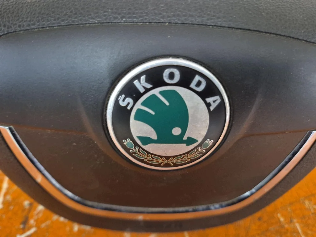 Ohjauspyörän turvatyyny Skoda Octavia II
