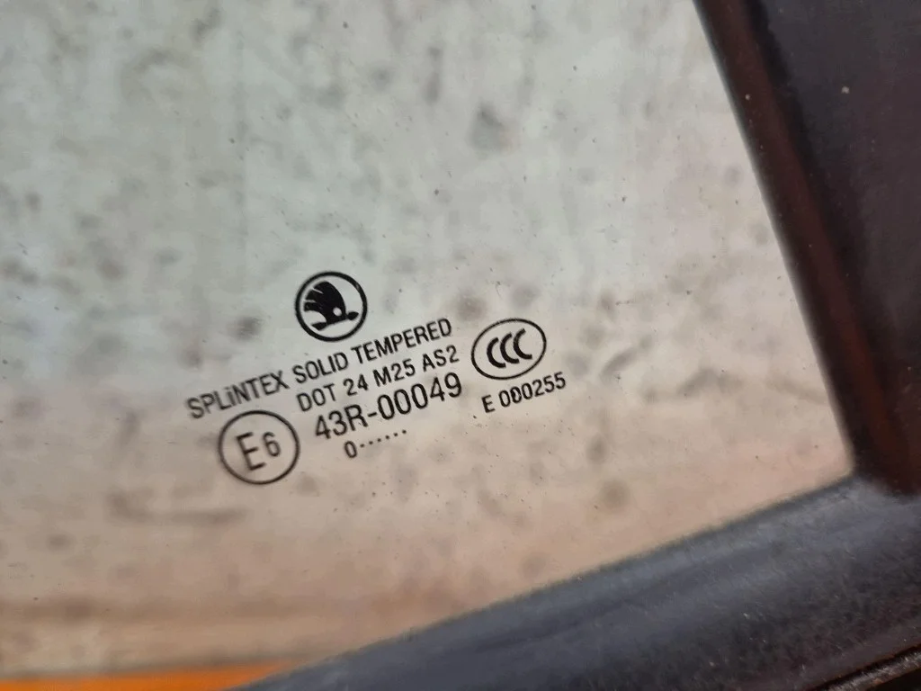 Skoda Octavia 2008-2013 Bakre Höger Sida