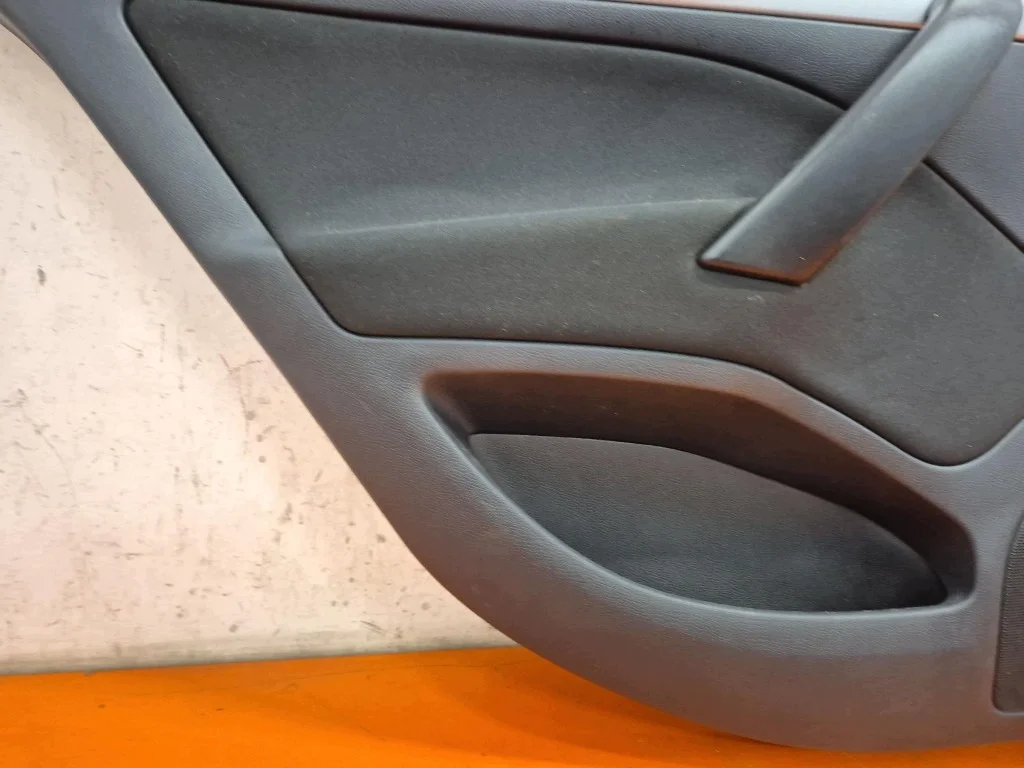 SKODA OCTAVIA 2 Türverkleidung hinten links image 5