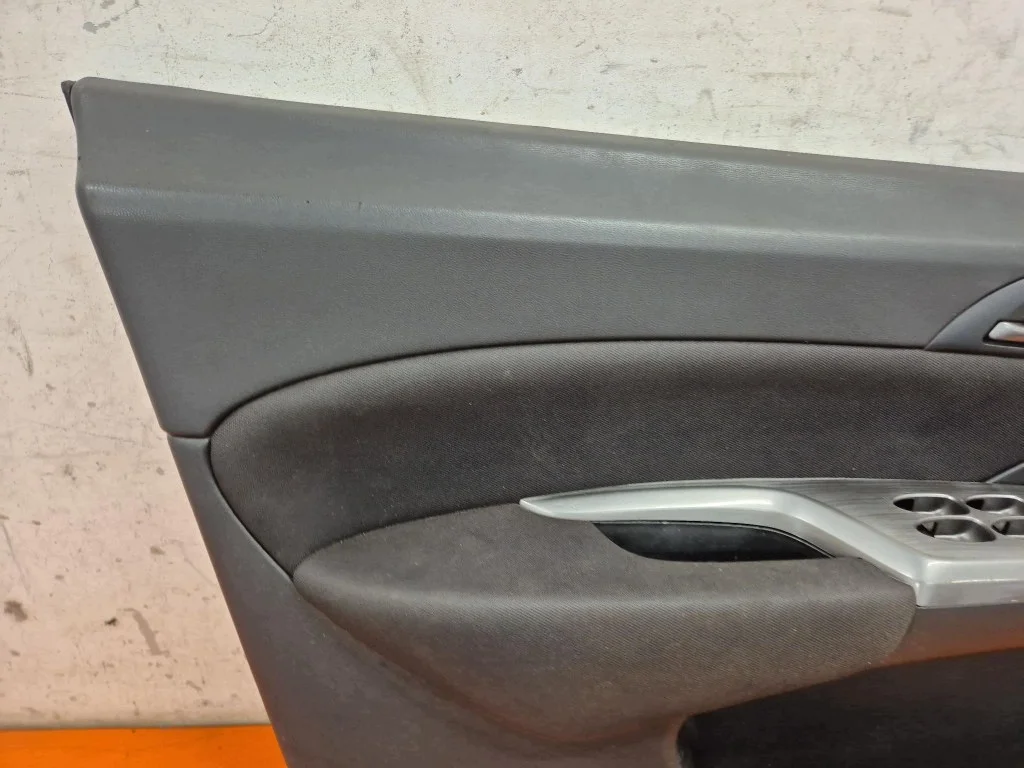 Honda Civic 8 07-12 Türverkleidung Links Vorne image 3