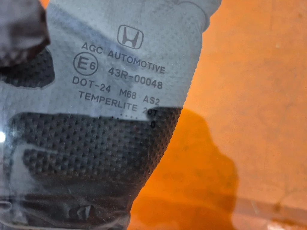 Honda Civic VIII Ruit Achter Rechts Gebruikt thumbnail 5