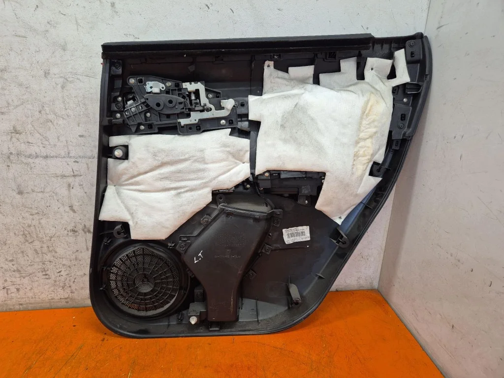 Honda Civic VIII Türverkleidung hinten links image 4