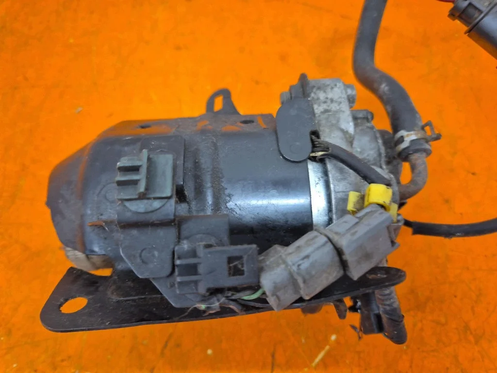 HONDA CIVIC VIII 07-12 Gehäuse Kraftstofffilter image 5