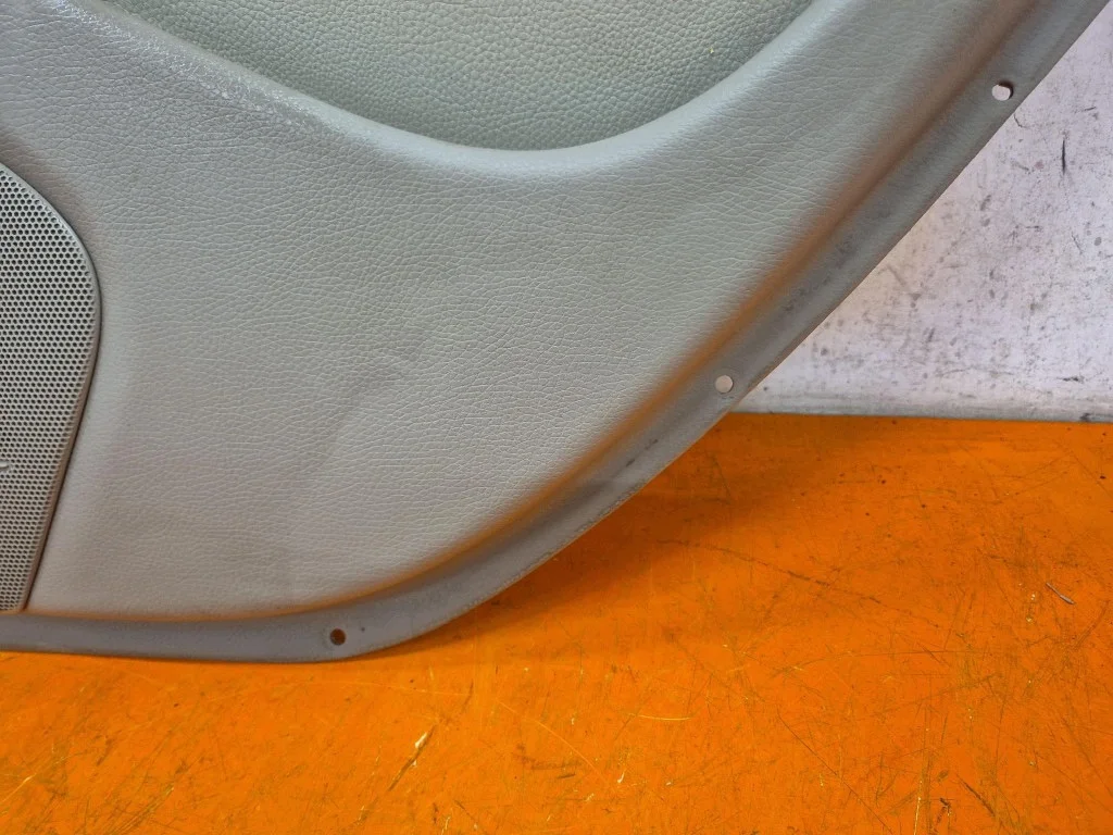 Dörrpanel Volvo S60 I 00-04 Höger Fram image 8