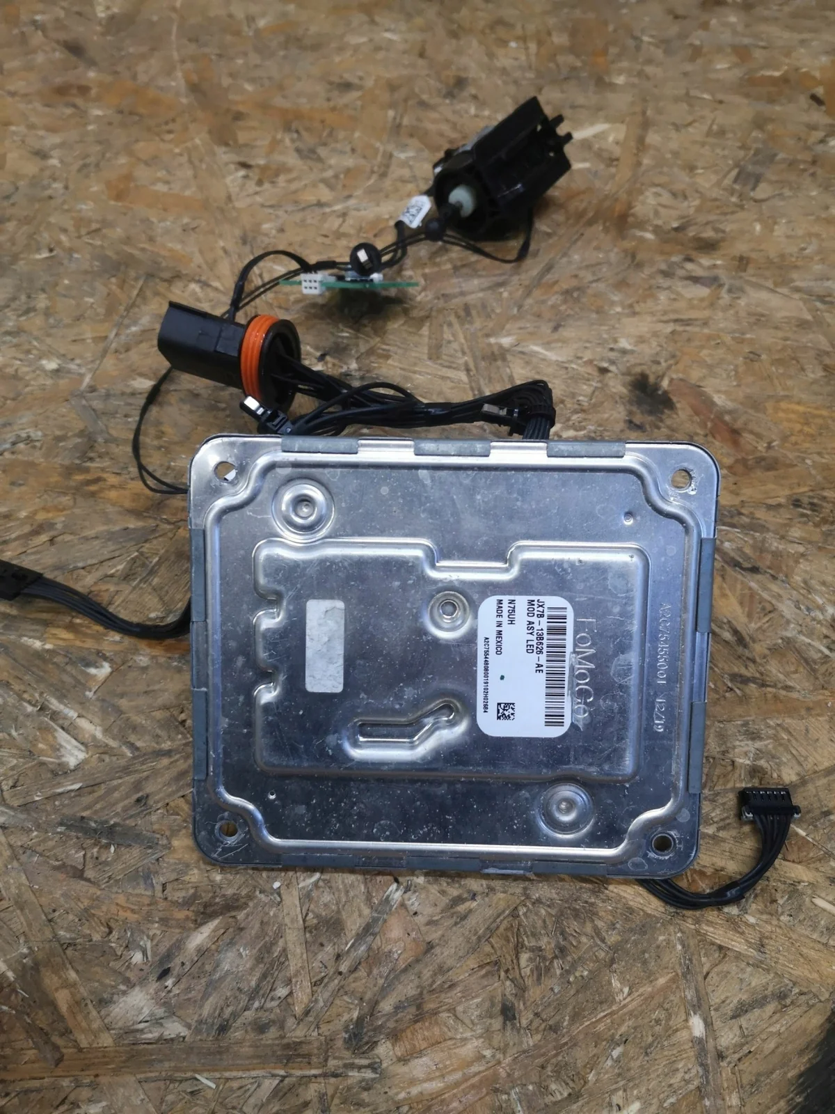 Conversor Farol Ford Kuga Mk3 Focus Mk4 JX7B-13B626-AE image 4