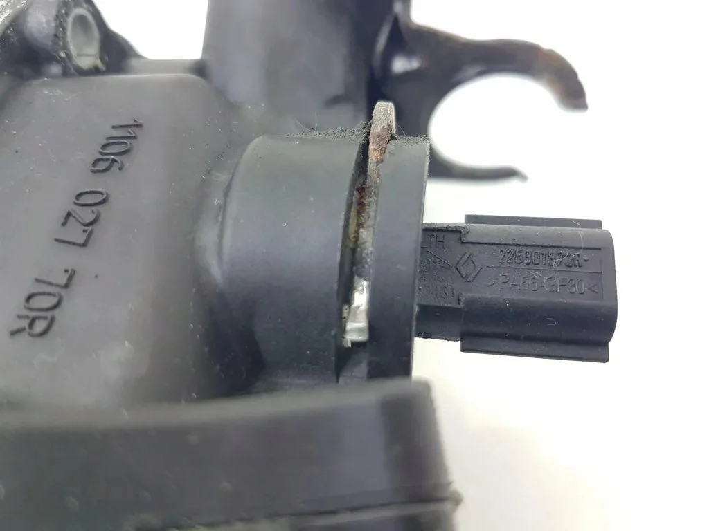 Renault Captur II 2023 Thermostat 226301872R image 4