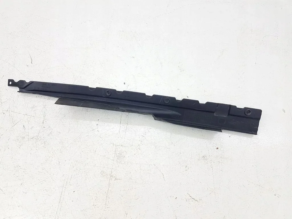 Ford Fusion II Hood Seal Left Front DS73A02079