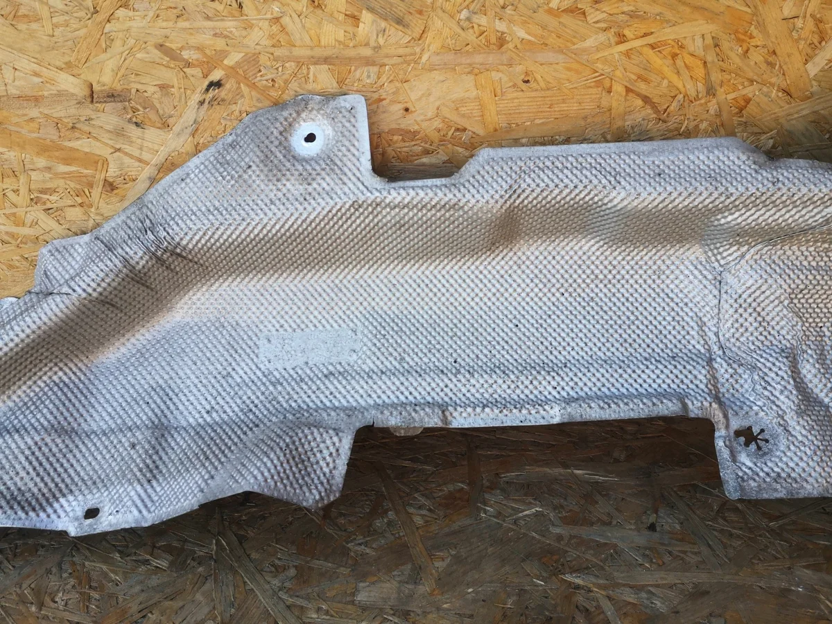 Jaguar XF X260 Hitzeschutzblech GX63-114A56-A