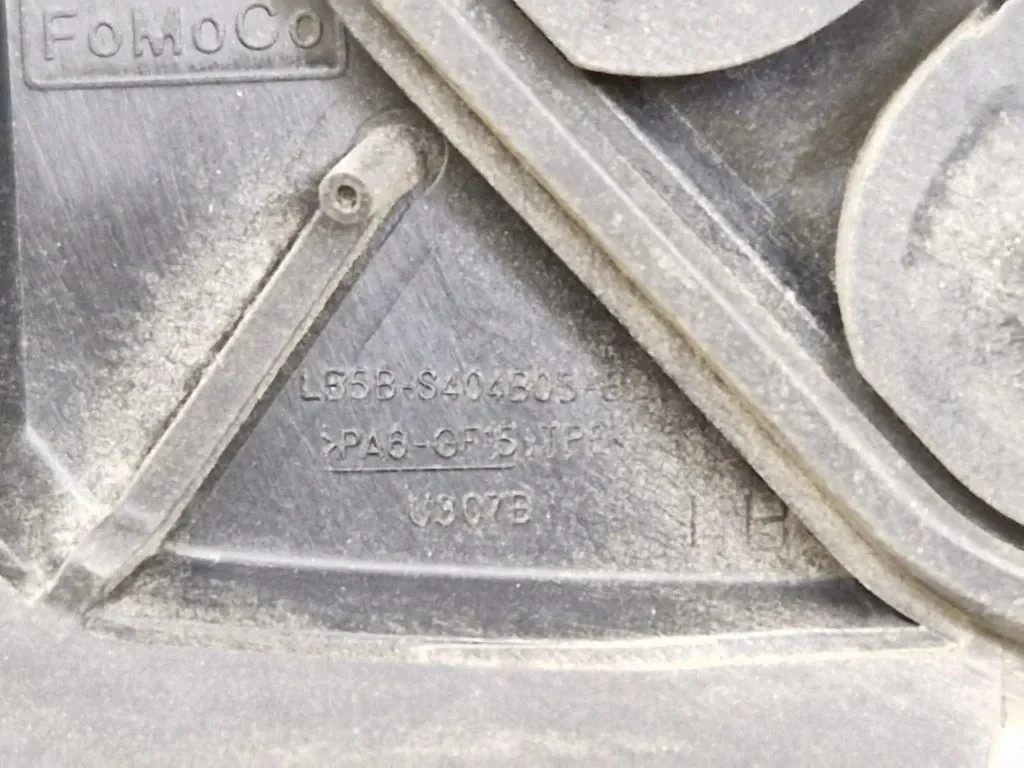 Lampada posteriore Ford Explorer VI LB5BS404B05BB image 3