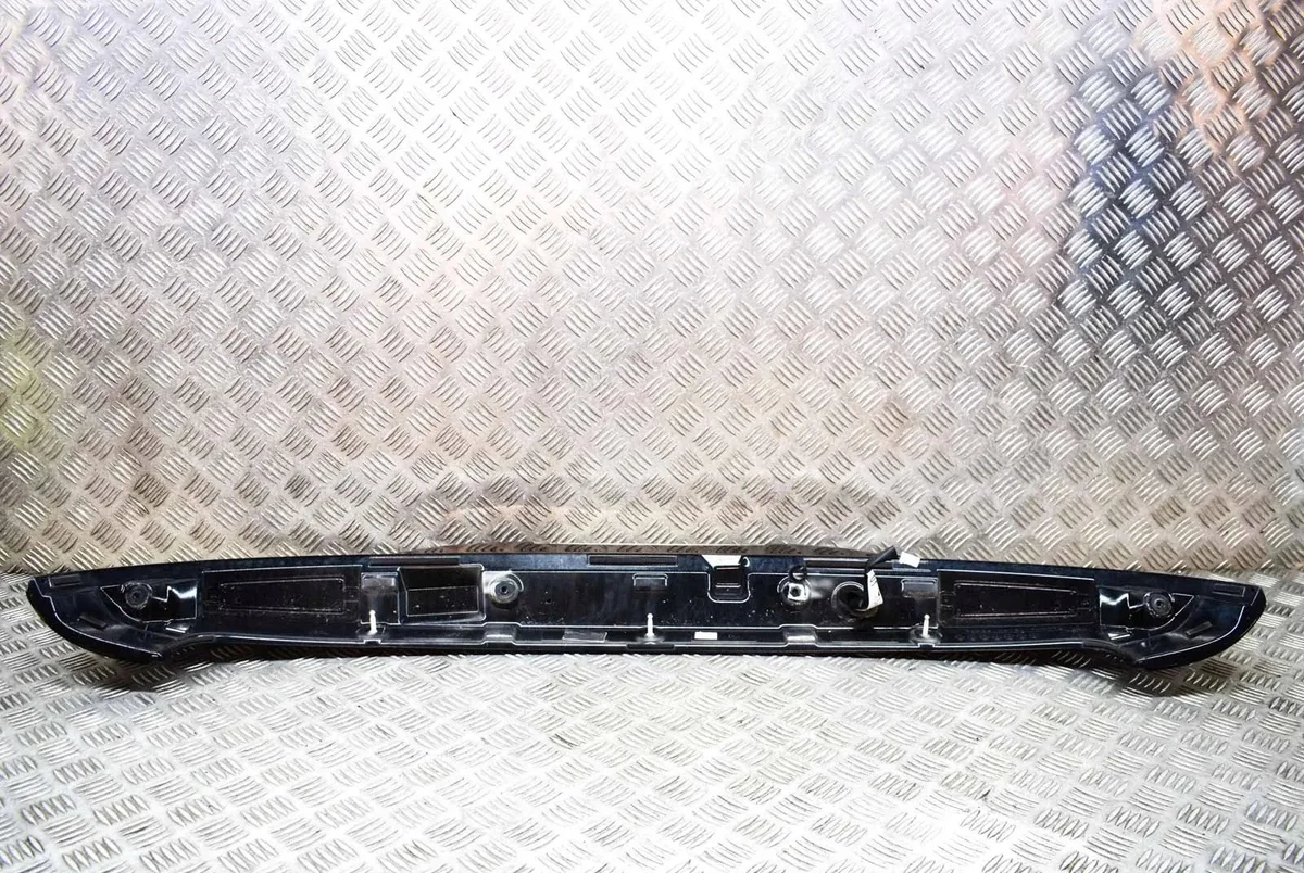 Trunk Spoiler Toyota Estima III Used