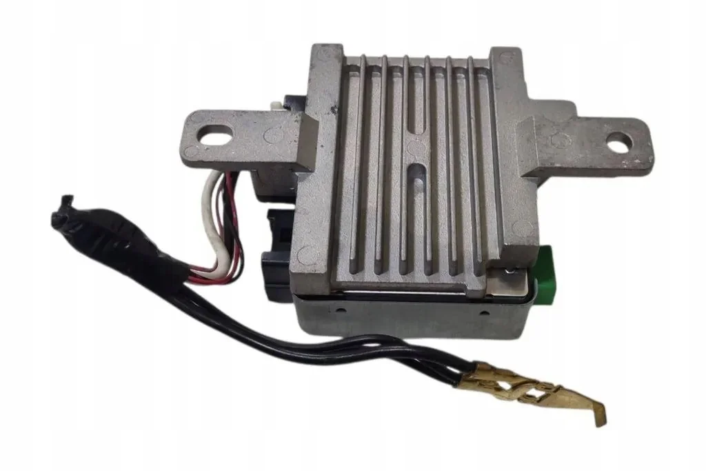 Peugeot iOn Power Steering Module 8633A033L image 5