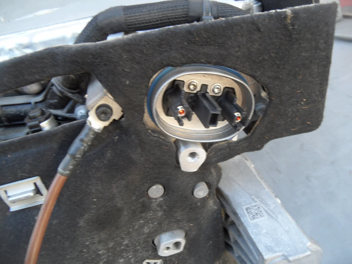 Elektromotor BMW X1 U11 U06 8477933 image 9