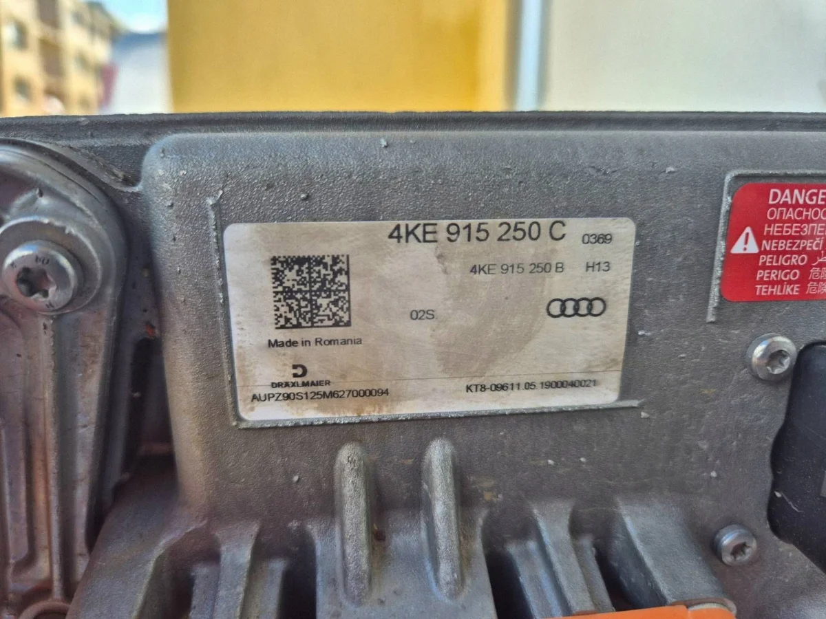 Audi e-tron 4KE Conversor 4KE915250B image 5