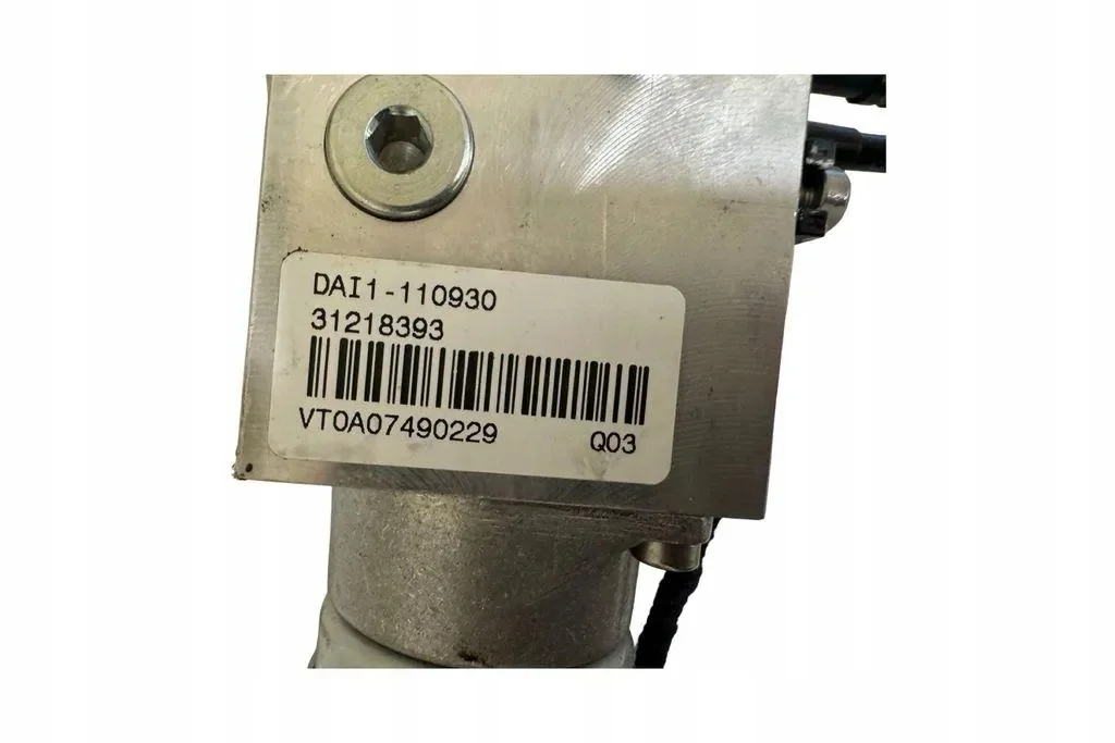 Pompe hydraulique Volvo V70 II 31218393 image 6